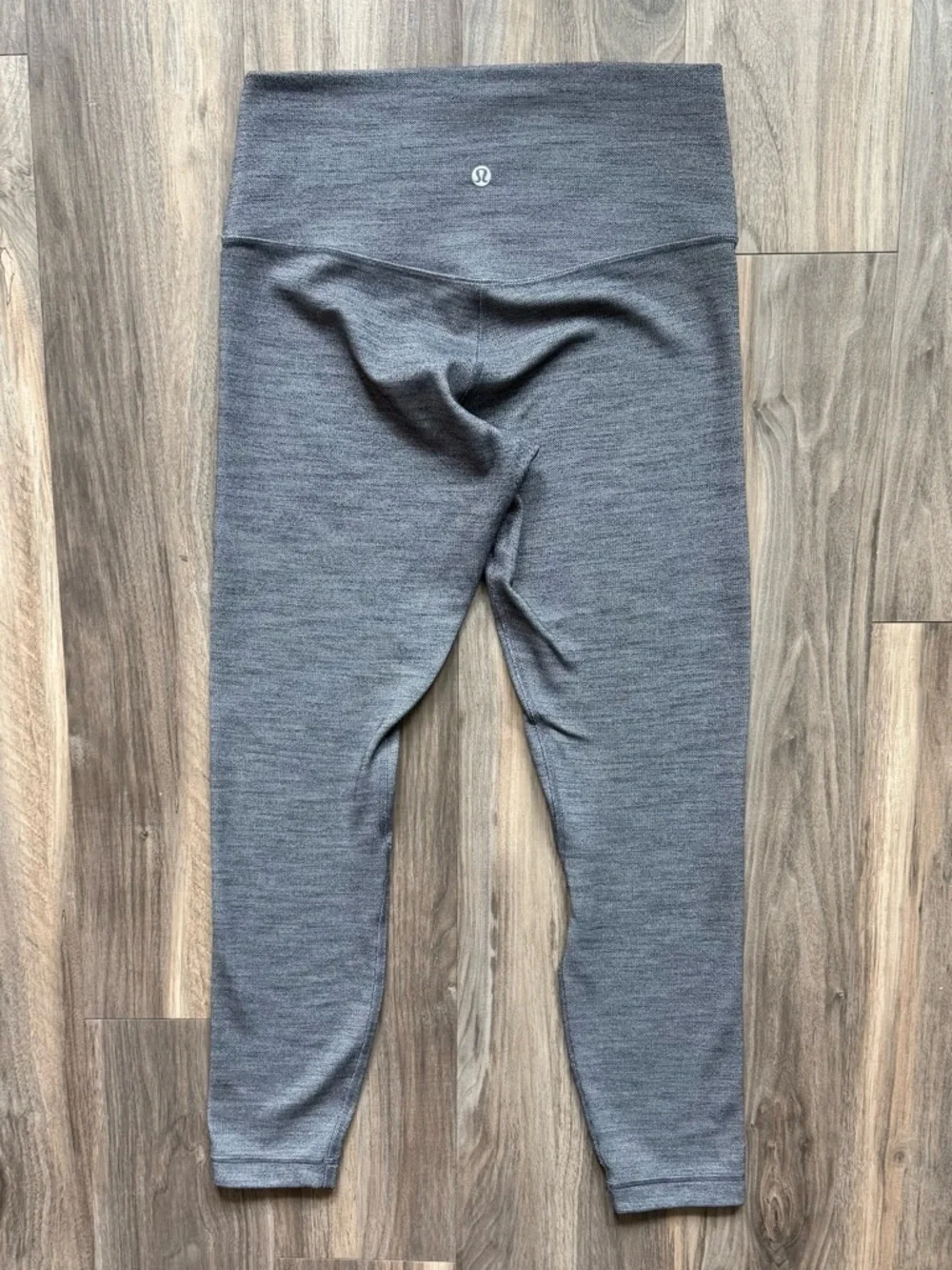 Lululemon 25